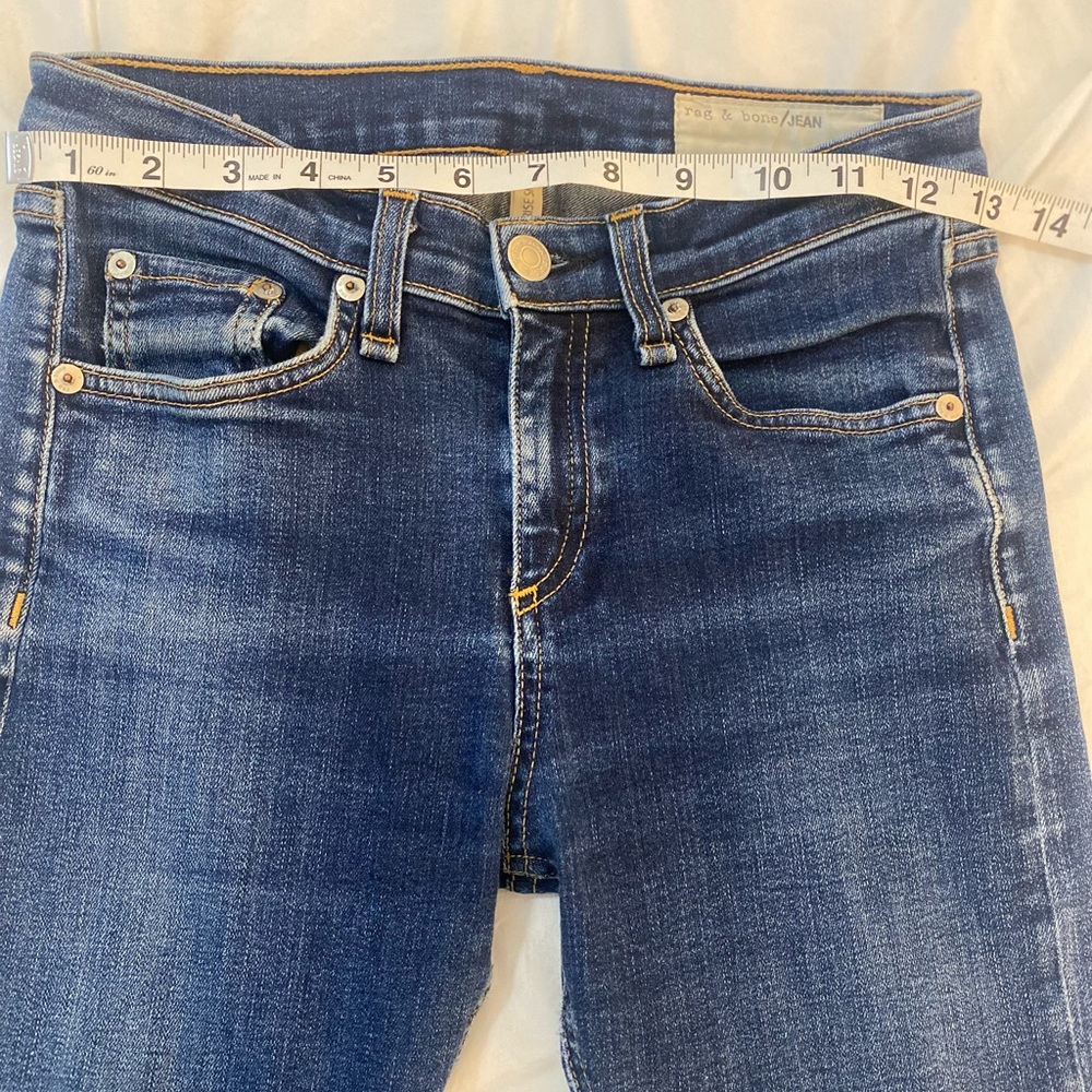 RAG & BONE High Rise Skinny - Color is Heritage - Size 26